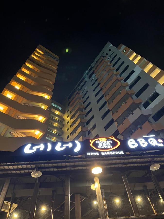 Mall Suites Hotel Banguecoque Exterior foto