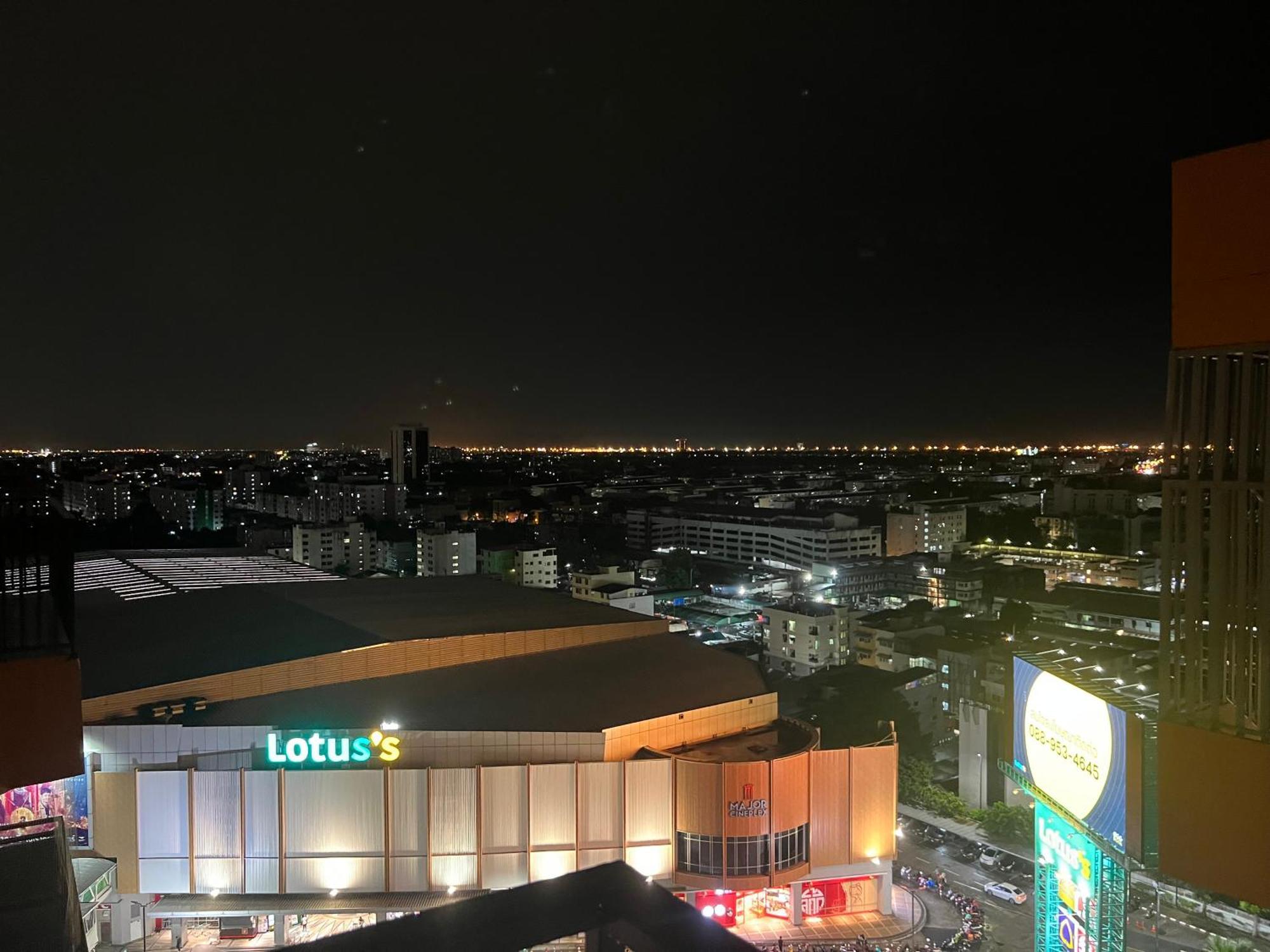 Mall Suites Hotel Banguecoque Exterior foto